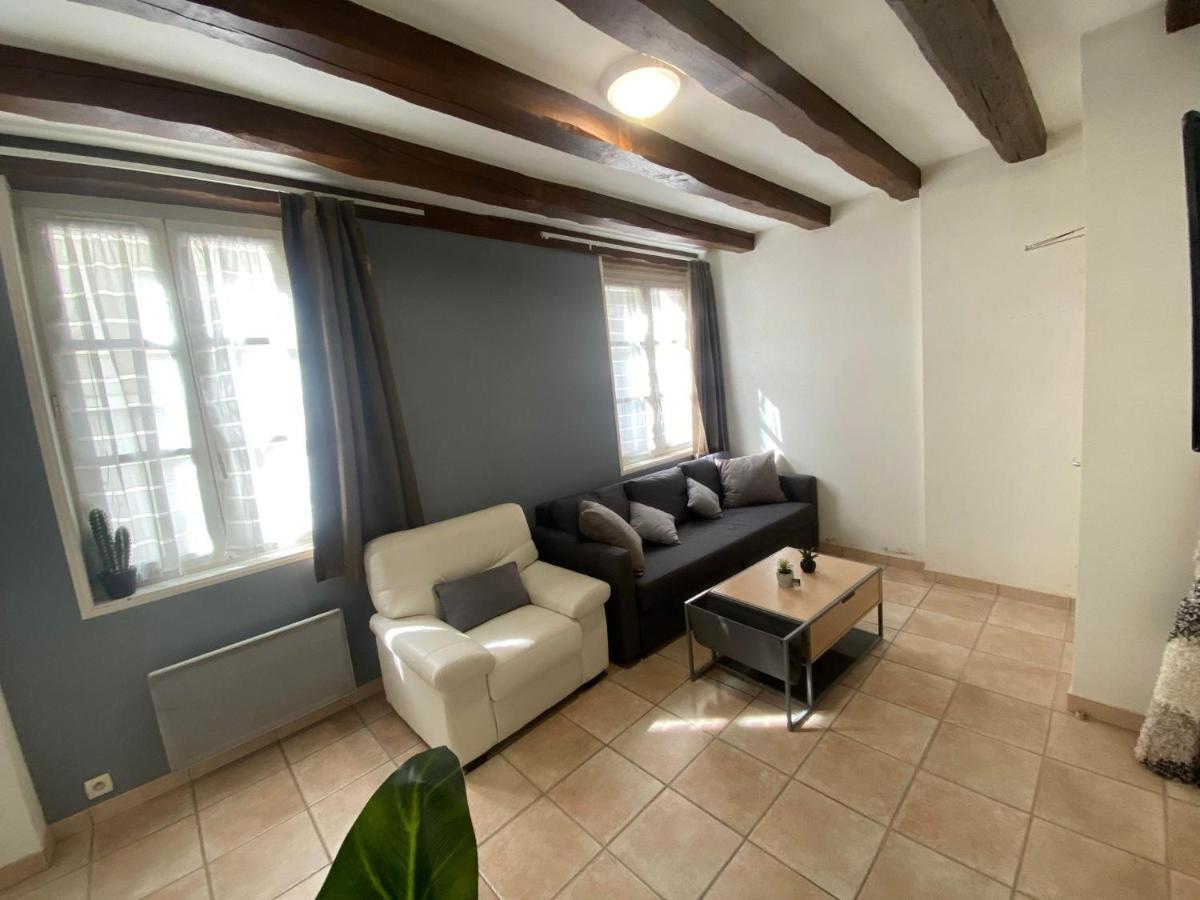 Logement De Groupe Au Centre D'Azay Le Rideau Exteriör bild