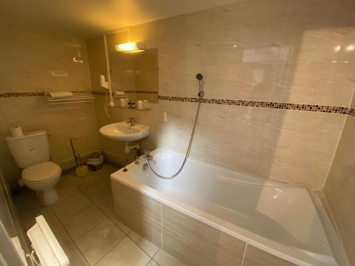 Logement De Groupe Au Centre D'Azay Le Rideau Exteriör bild